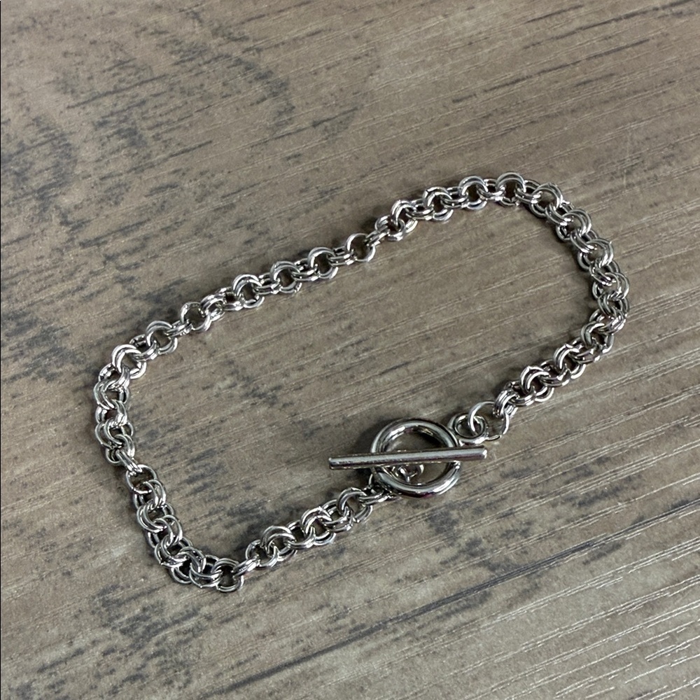 Silver Tone Chain Bracelet with Toggle Clasp
